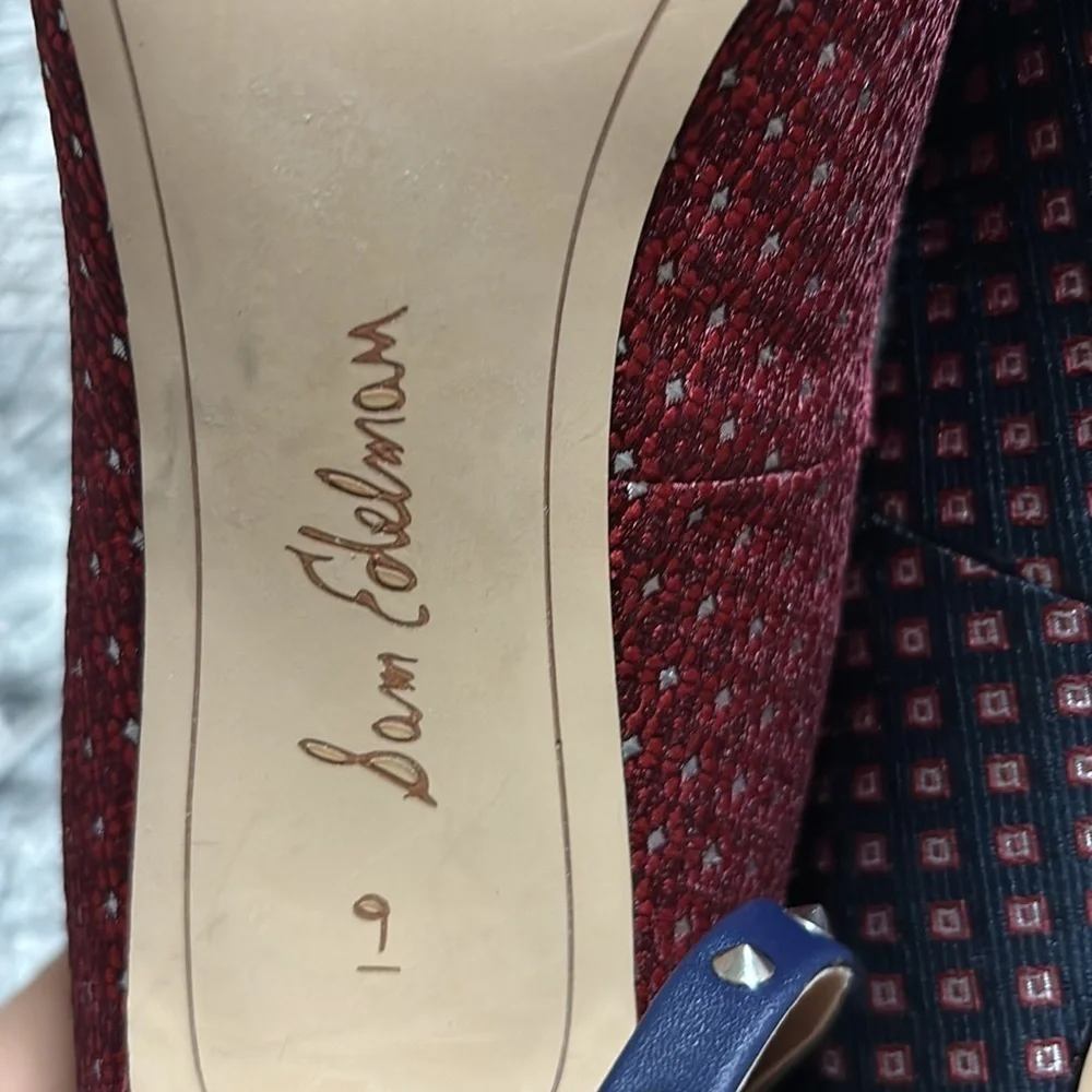 Sam Edelman heels for eve party, rare find, embroidered on front - Picture 5 of 9
